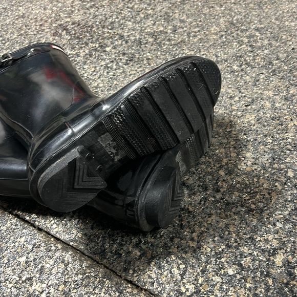 Hunter tall boots. Womens size 7. - Picture 4 of 4